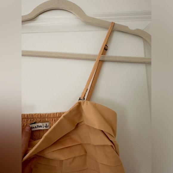 ABERCROMBIE & FITCH-Pleated Top Midi - Picture 5 of 6